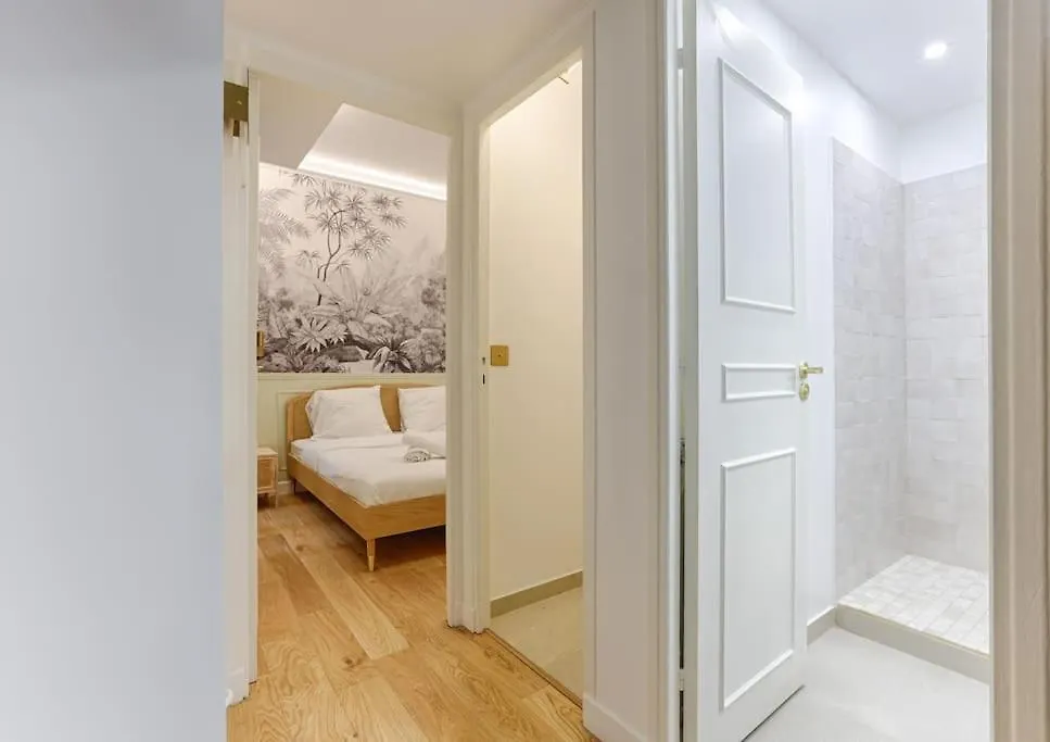 Mykeypers - Design & Cosy Flat 2Br Center Paris - Moulin Rouge Apartment 0*,  France