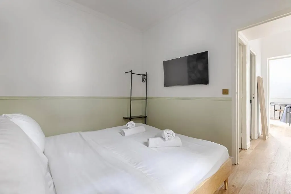 Mykeypers - Design & Cosy Flat 2Br Center Paris - Moulin Rouge Apartment