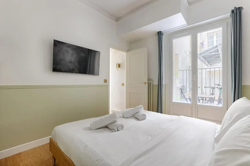 Mykeypers - Design & Cosy Flat 2Br Center Paris - Moulin Rouge Apartment France