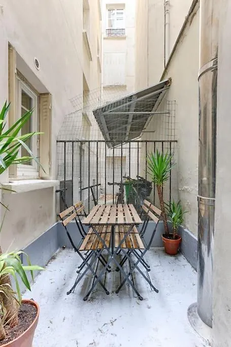 Mykeypers - Design & Cosy Flat 2Br Center Paris - Moulin Rouge Apartment France