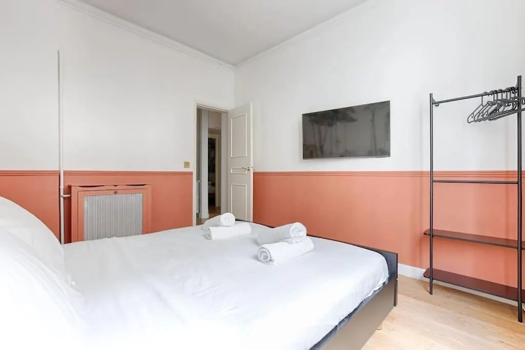 Mykeypers - Design & Cosy Flat 2Br Center Paris - Moulin Rouge Apartment 0*,