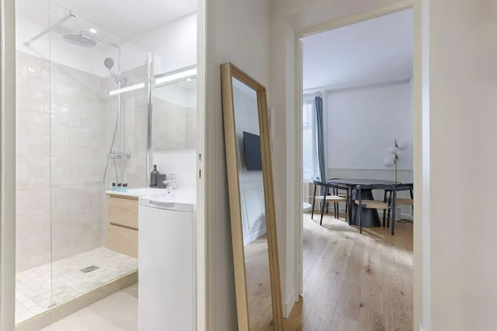 Mykeypers - Design & Cosy Flat 2Br Center Paris - Moulin Rouge Apartment France